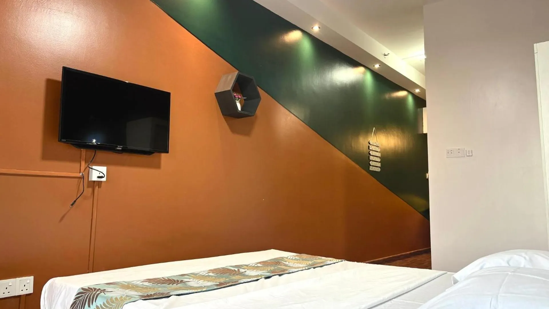 Kavenue Deluxe Room By Cse Donggongon Malaysia